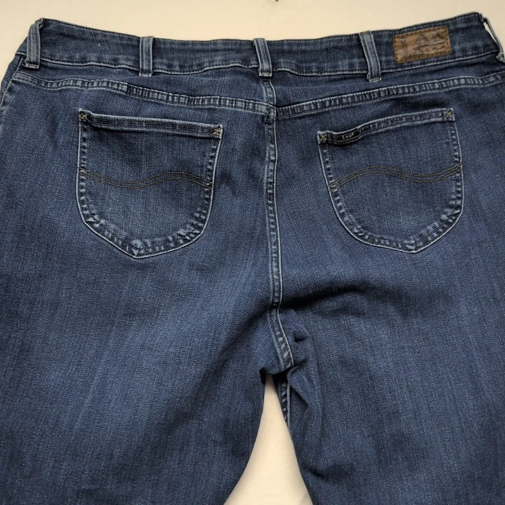 Lee product pair